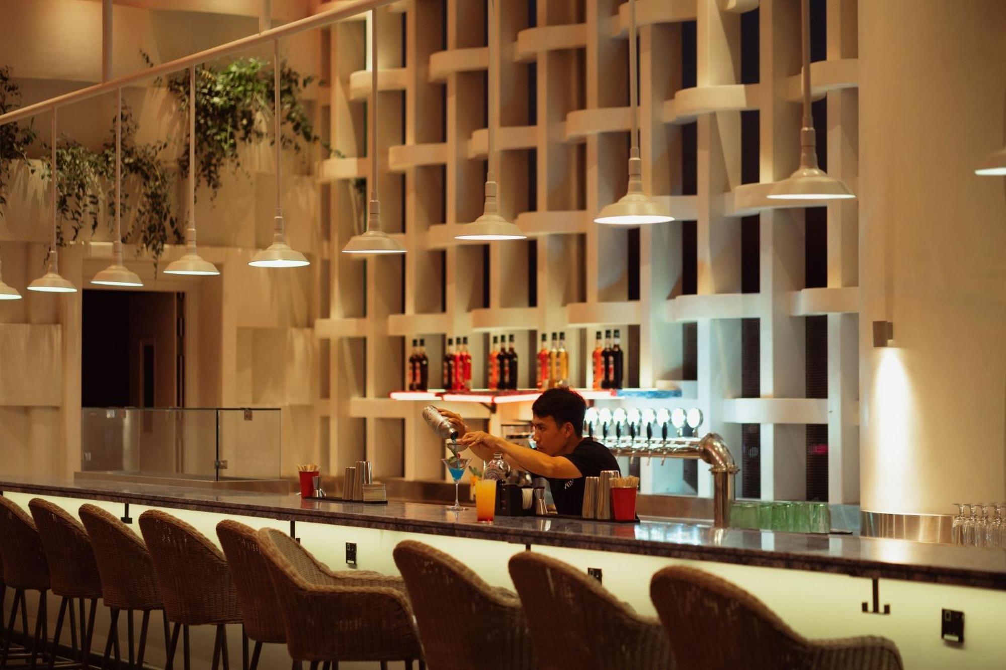 Wink Hotel Tuy Hoa Beach - 24Hrs Stay & Rooftop Pool Bar Exterior photo
